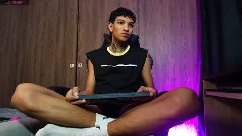 im_usuga online show from 06/09/26, 10:49