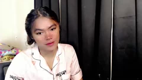 im_yourfairyannaxx online show from 06/07/26, 04:27