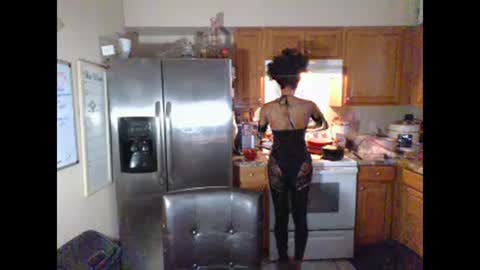 iman_love online show from 02/12/25, 02:21
