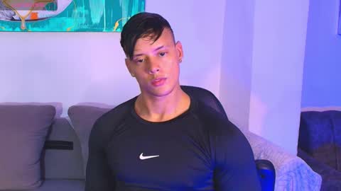 imconor online show from 10/15/25, 10:54