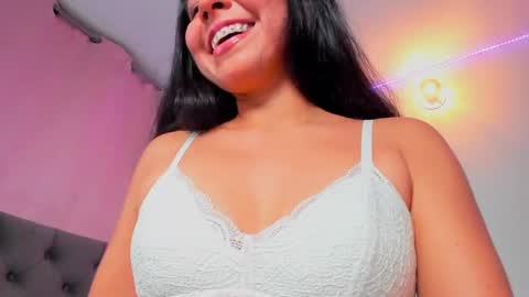 Snapshot of imdayaadams chatting on 01/16/25, 03:56 Dayana online show from 01/16/25, 03:56