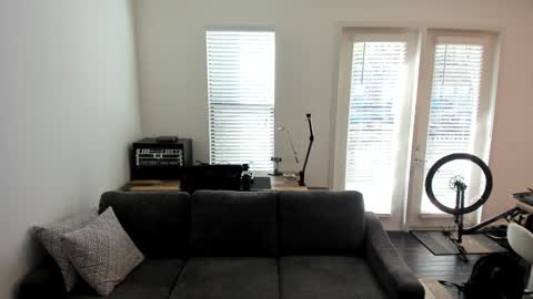 DJ Azra online show from 12/14/24, 03:47