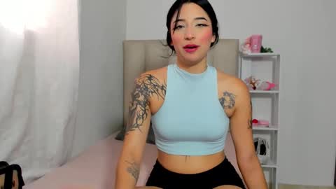 Snapshot of imemily444_ chatting on 12/15/25, 10:03 imemily444_ online show from 12/15/25, 10:03