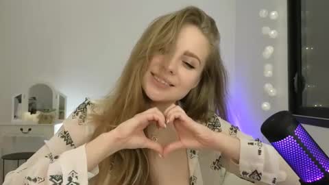 ImKeira online show from 01/15/25, 10:35