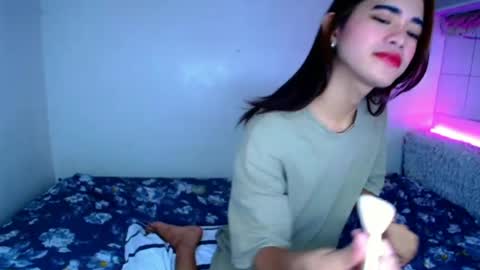 Snapshot of imma_ambani chatting on 05/25/26, 11:05 imma online show from 05/25/26, 11:05