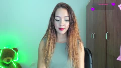 mia ---------  COL TIME online show from 02/06/26, 11:52