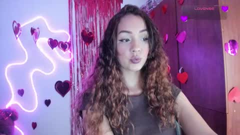 mia ---------  COL TIME online show from 02/15/26, 11:01