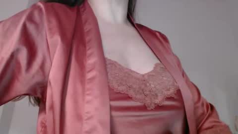 Snapshot of immouss chatting on 02/06/25, 10:21 Pola online show from 02/06/25, 10:21