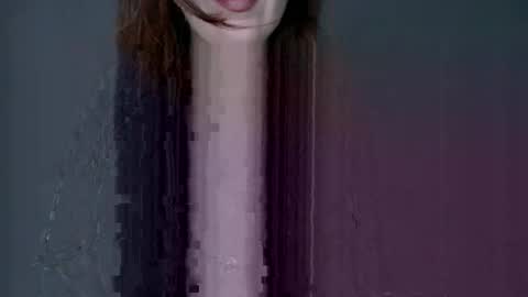 Snapshot of immouss chatting on 11/18/25, 09:52 Pola online show from 11/18/25, 09:52