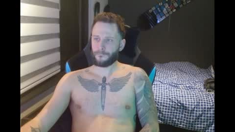 Snapshot of immumu chatting on 12/13/24, 08:15 immumu online show from 12/13/24, 08:15