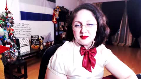 Empress online show from 12/08/24, 09:19