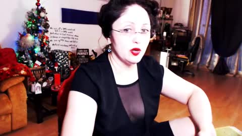 Empress online show from 01/07/25, 02:51
