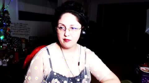 Empress online show from 01/19/25, 06:21