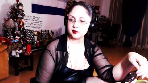 Empress online show from 02/05/25, 03:55