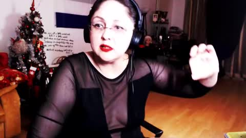 Empress online show from 02/09/25, 04:25