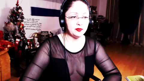 Empress online show from 02/09/25, 10:54