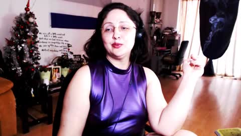 Empress online show from 03/01/25, 01:29
