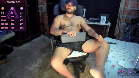 Snapshot of imperion_king chatting on 01/27/25, 10:49 Imperion King online show from 01/27/25, 10:49