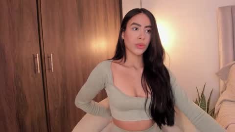 sarah online show from 10/23/25, 10:41