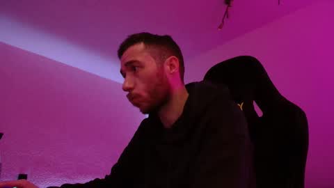 Snapshot of imsexyandiknowit89 chatting on 10/26/25, 11:20 Flummi online show from 10/26/25, 11:20