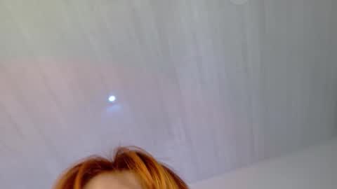 Snapshot of imsiennabellucci chatting on 11/04/25, 09:47 Sienna online show from 11/04/25, 09:47