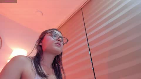 Snapshot of imsofia_dy chatting on 06/04/26, 11:00 imsofia_dy online show from 06/04/26, 11:00