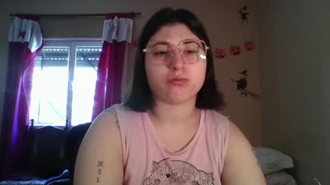 Snapshot of imsohornydacom chatting on 11/13/25, 02:05 Florencia online show from 11/13/25, 02:05