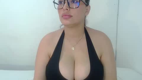 Snapshot of imsweetlips chatting on 09/19/25, 08:20 imsweetlips online show from 09/19/25, 08:20