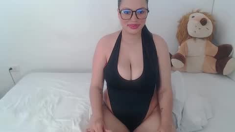 Snapshot of imsweetlips chatting on 09/20/25, 03:13 imsweetlips online show from 09/20/25, 03:13