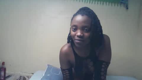 Snapshot of imyour_girl chatting on 11/13/25, 06:56 Im sonny online show from 11/13/25, 06:56