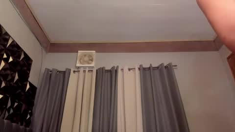 Snapshot of imyourmiss_gabbi chatting on 05/01/26, 03:33 imyourmiss_gabbi online show from 05/01/26, 03:33