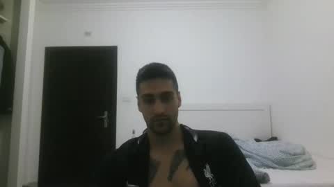 Snapshot of imyouroniichan chatting on 10/29/25, 06:53 imyouroniichan online show from 10/29/25, 06:53