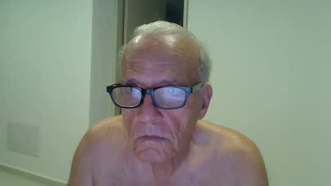 incendiado online show from 10/13/25, 06:35