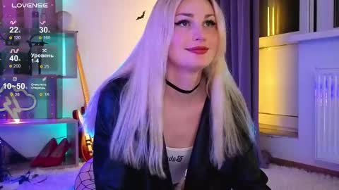  Dina  Help me reach 100 likes  online show from 05/10/26, 09:31