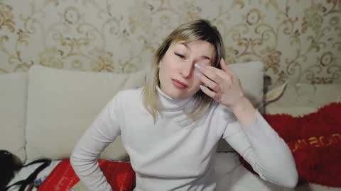 incredible_ariela online show from 12/17/24, 04:32