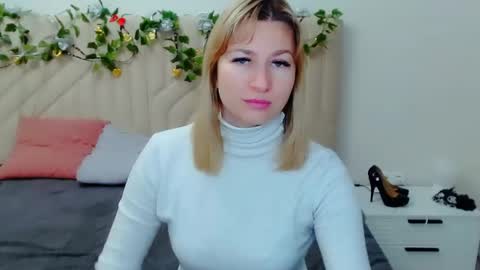 incredible_ariela online show from 04/28/26, 07:02