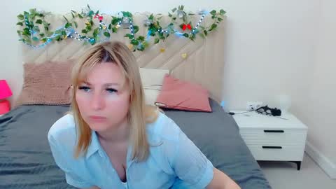 incredible_ariela online show from 05/07/26, 11:48