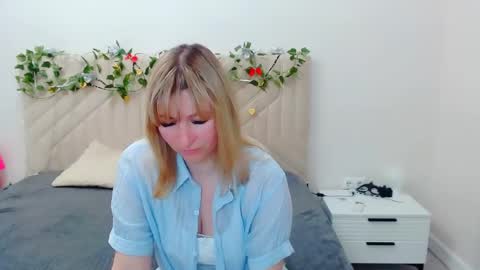 incredible_ariela online show from 05/08/26, 09:25