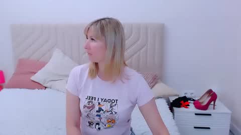 incredible_ariela online show from 07/03/26, 04:13