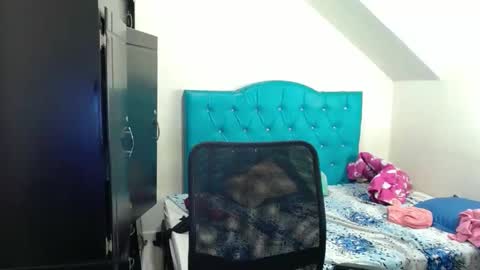 incubus_couple1 online show from 12/16/24, 01:21