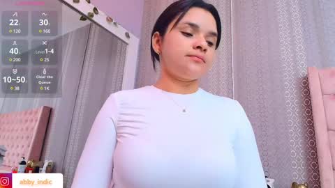 Indi Catalina online show from 02/17/25, 12:27