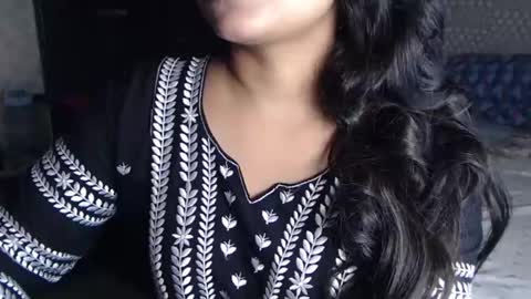 Anu online show from 09/18/25, 05:26