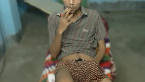 Snapshot of indian_bengali_boy chatting on 11/02/25, 06:43 Suman Leo online show from 11/02/25, 06:43
