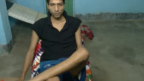 Snapshot of indian_bengali_boy chatting on 11/03/25, 06:31 Suman Leo online show from 11/03/25, 06:31