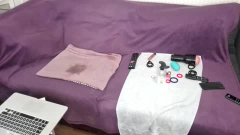 Snapshot of indian_exhibitionist chatting on 10/25/25, 12:18 indian_exhibitionist online show from 10/25/25, 12:18