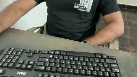 Snapshot of indian_lolly_pop chatting on 09/13/25, 02:39 Indian Lolly Pop Rocky Josh online show from 09/13/25, 02:39