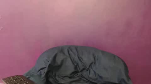 Melz online show from 01/11/25, 01:22