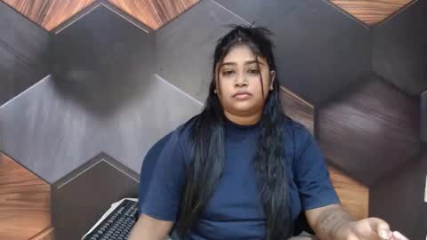 Melz online show from 05/27/26, 06:43