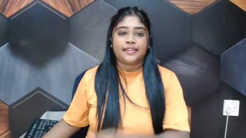 Melz online show from 06/18/26, 06:46