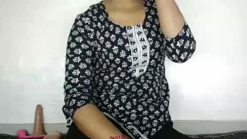 Saanu online show from 07/04/26, 03:02